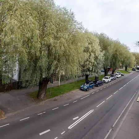 Апартаменти Urban Jungle 10min Walk To Old Town Таллінн